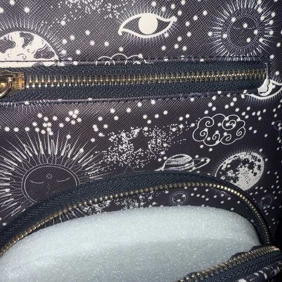 Black Under One Sky Celestial Cosmic Print Small Backpack Tarot Vibe NWT - Picture 6 of 9